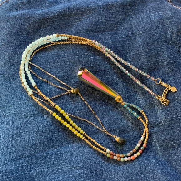 Unique triple strand necklace - semi precious stones - Picture 8 of 10